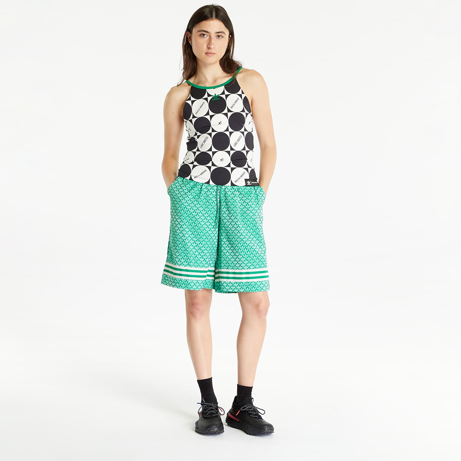 T-shirts adidas Pride Tee Off White/ Black