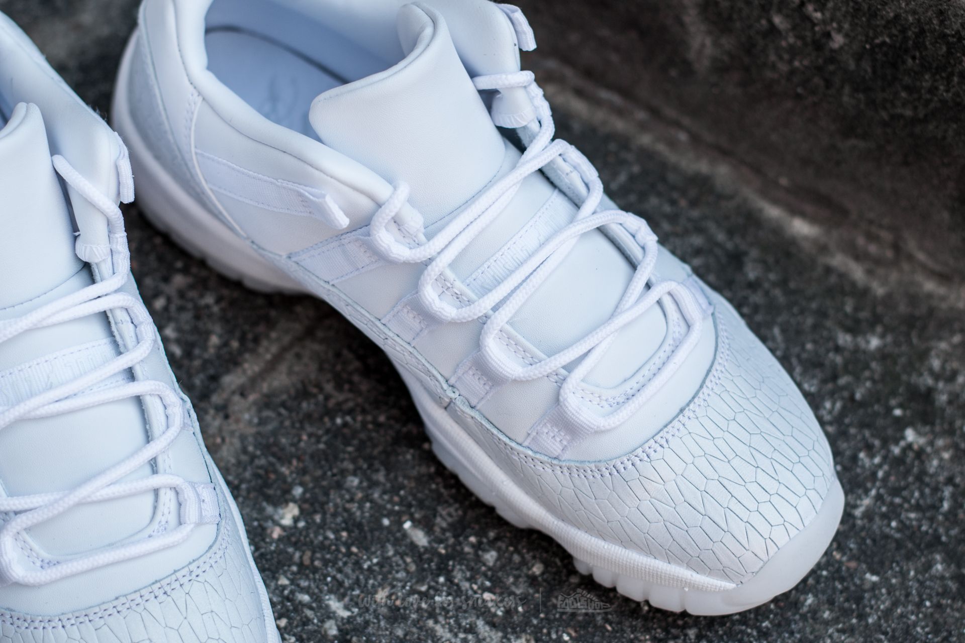 Frauen Air Jordan 11 Retro Low Premium HC GG White White Pure Platinum Footshop