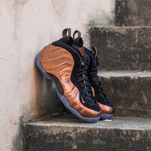 Nike foamposite hotsell bronze