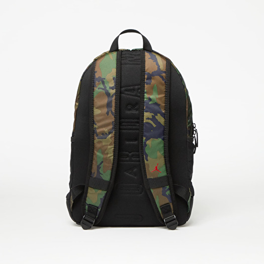 Nike sport backpack camo top