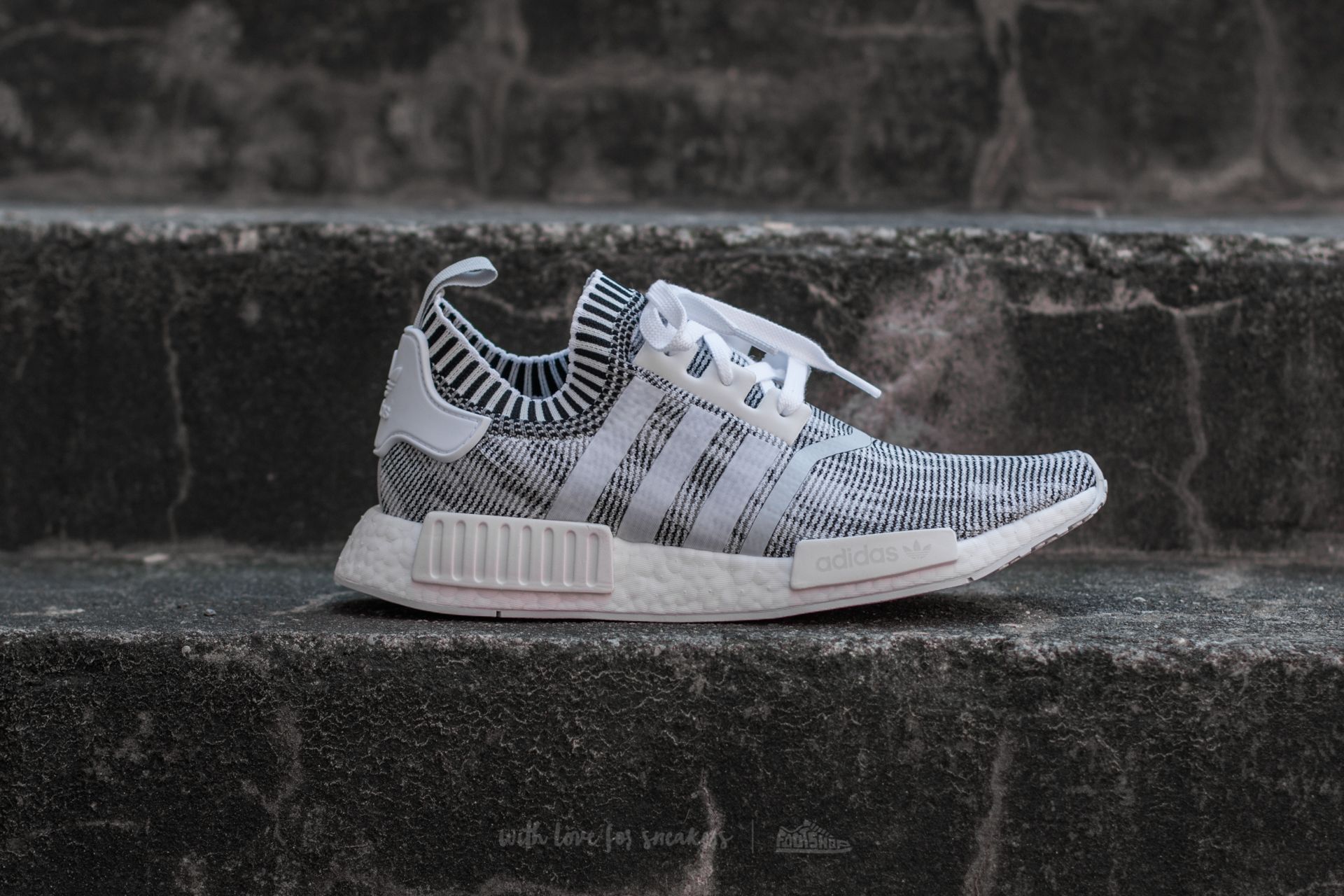 Adidas originals nmd_r1 primeknit trainers footwear white/footwear white/core sales black