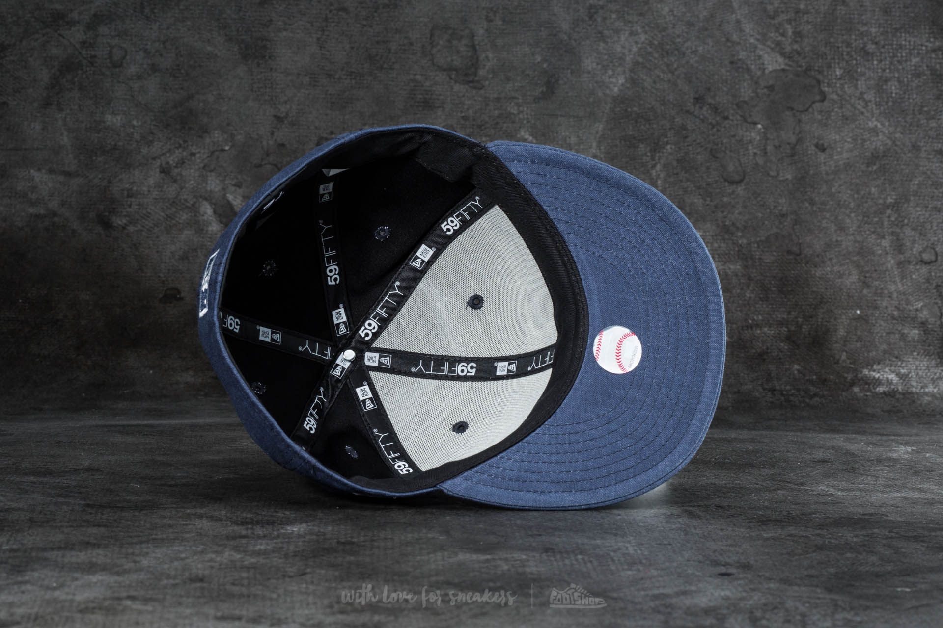 Caps New Era 59Fifty Linen Coop Fitted New York Yankees Cap Navy