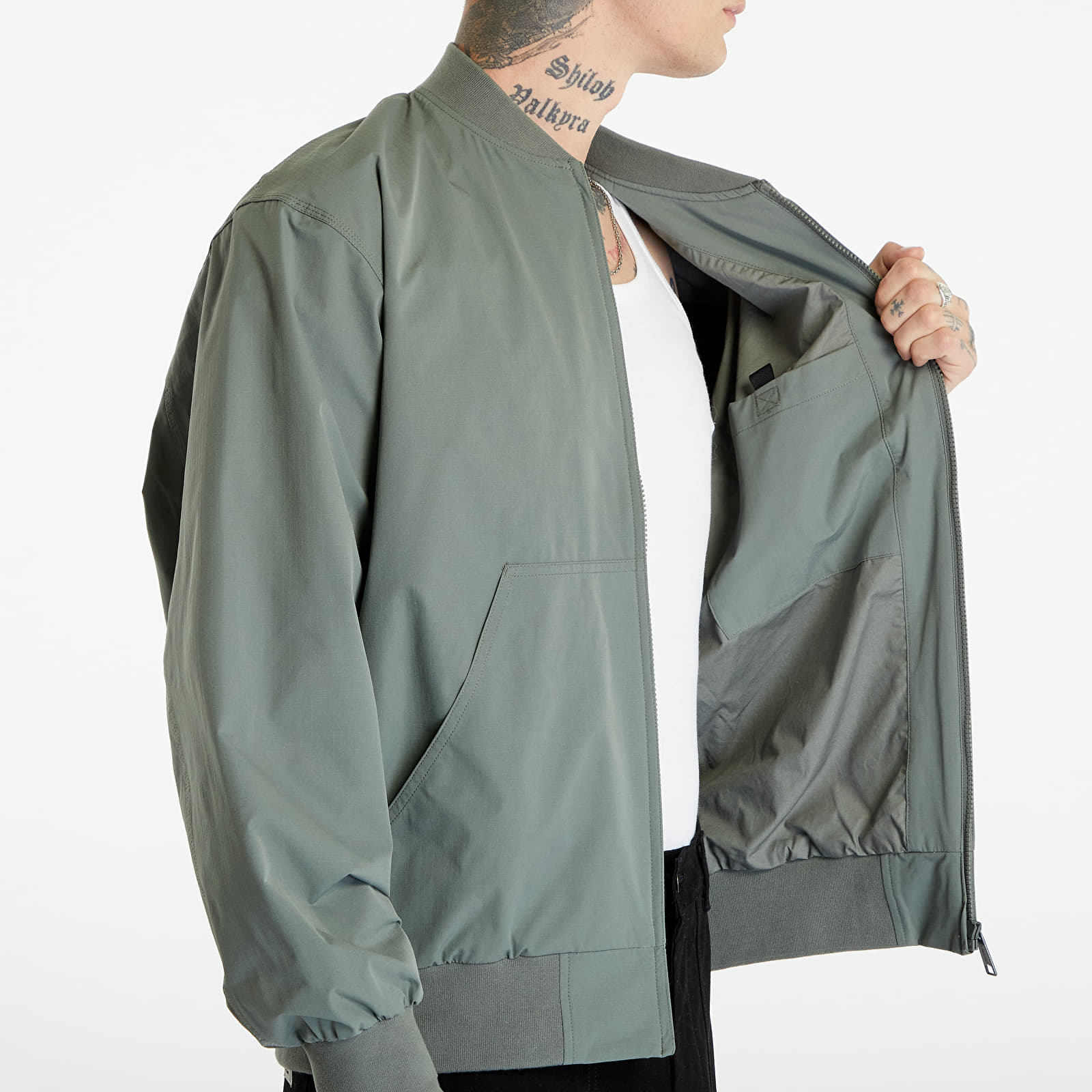 Bomber dzekik Carhartt WIP Active Bomber Smoke Green