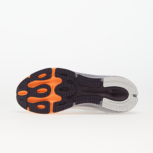 Shoes under outlet
