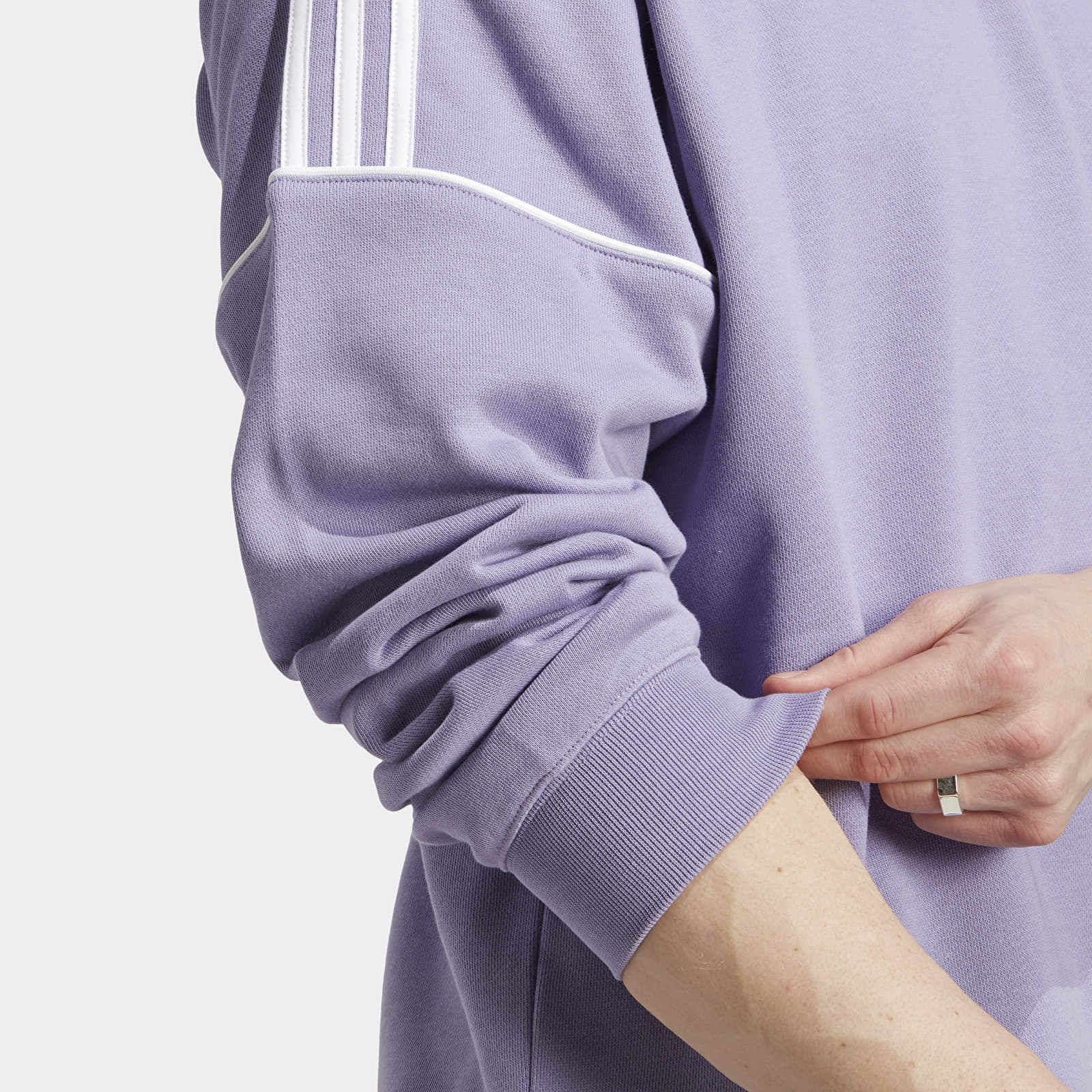 Sweatshirts adidas Ess Crew Magic Lilac Footshop
