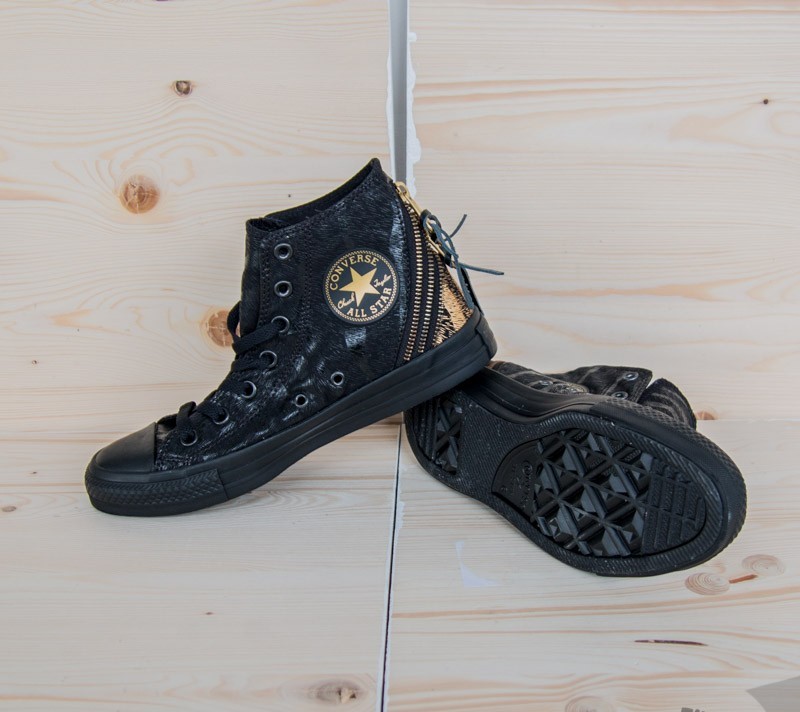Converse Limited Edition CT TRI ZIP HI Black Denim, Boxed / Brand New, Size  5.