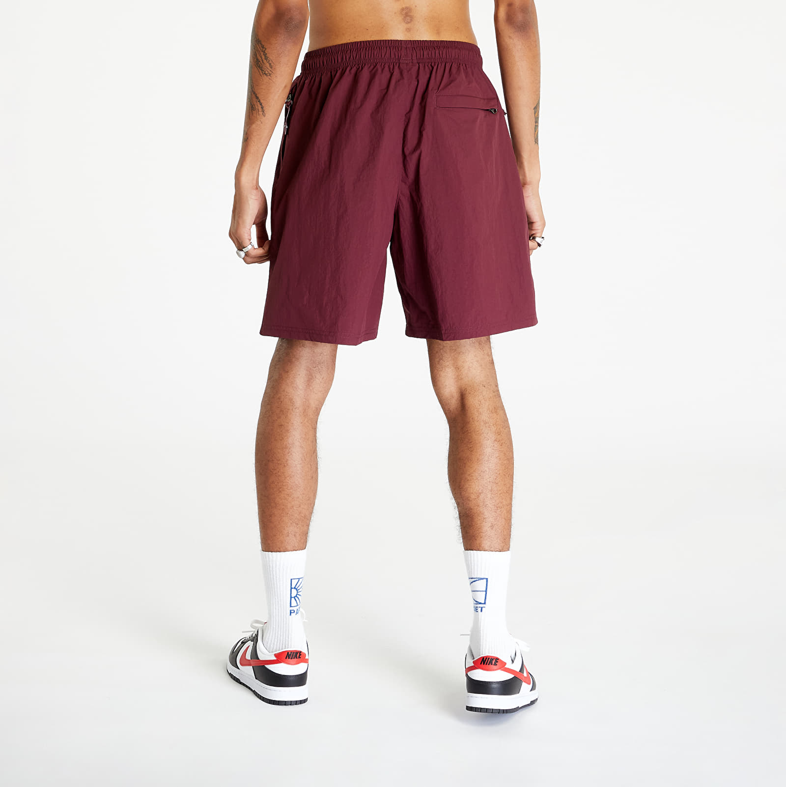 Men's nike cheap maroon shorts
