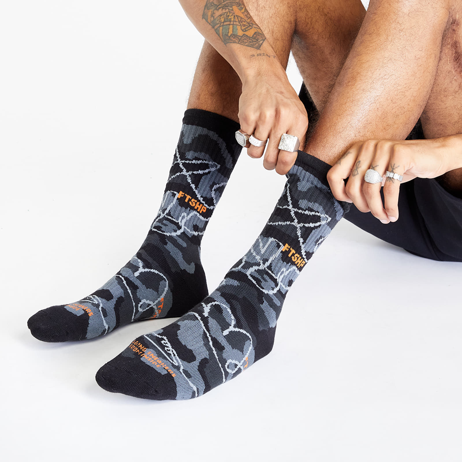 Skarpetki Footshop The Basketball Socks Black Camo