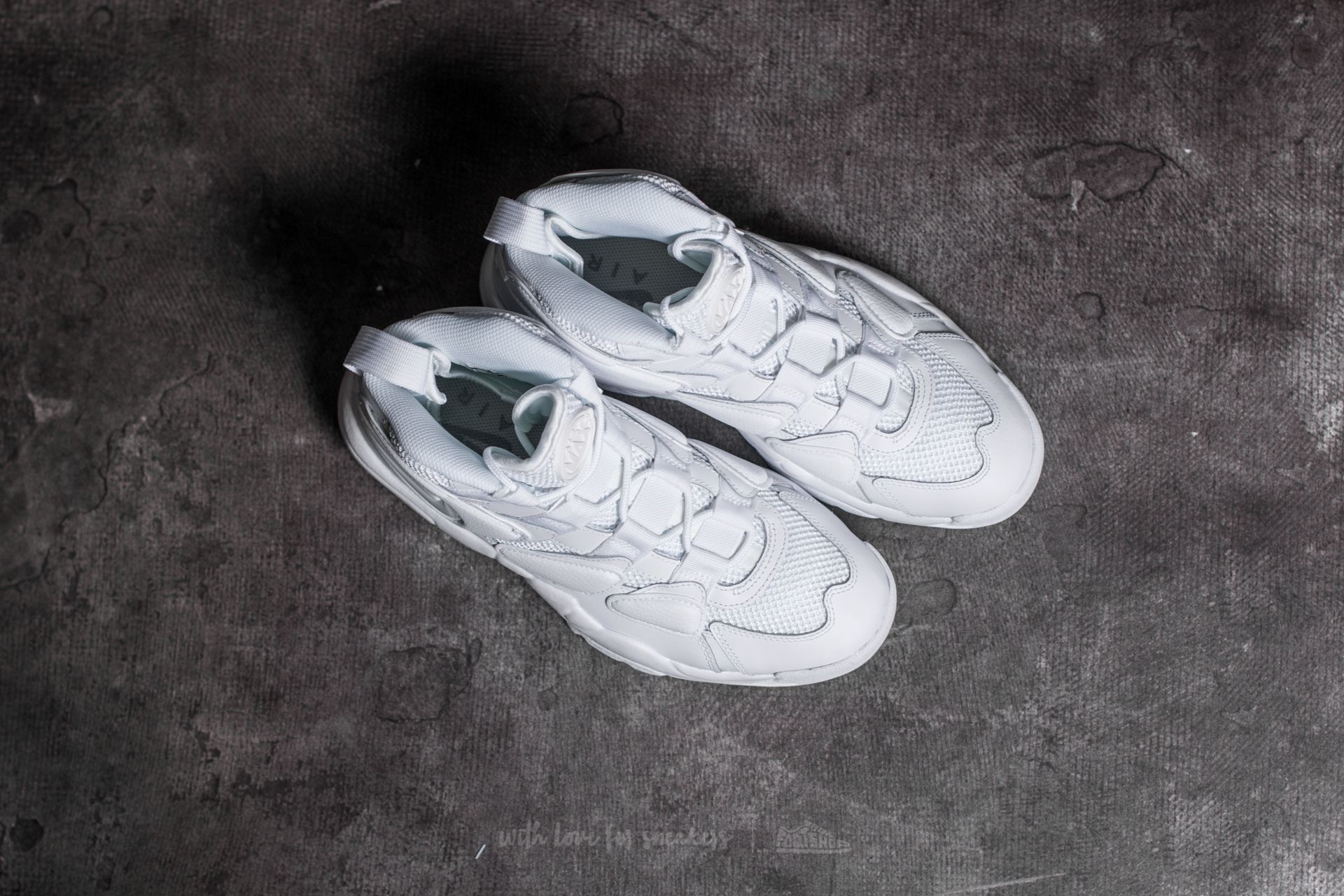 Uptempo 94 deals white