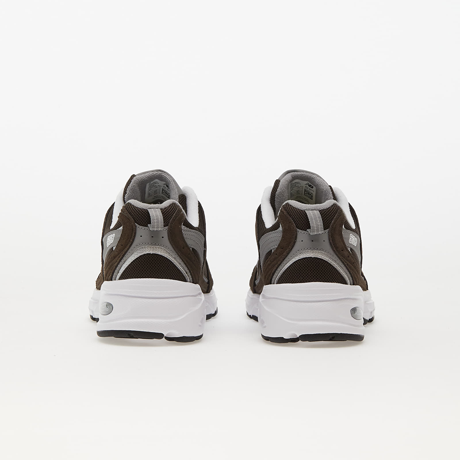 Scarpe uomo New Balance 530 Brown