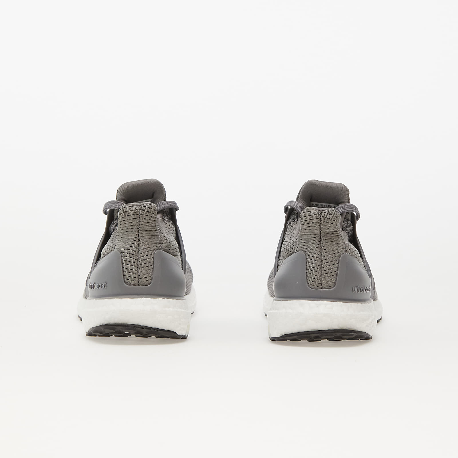 Încălțăminte și sneakerși pentru bărbați adidas UltraBOOST 1.0 Grey Three/ Grey Five/ Core Black