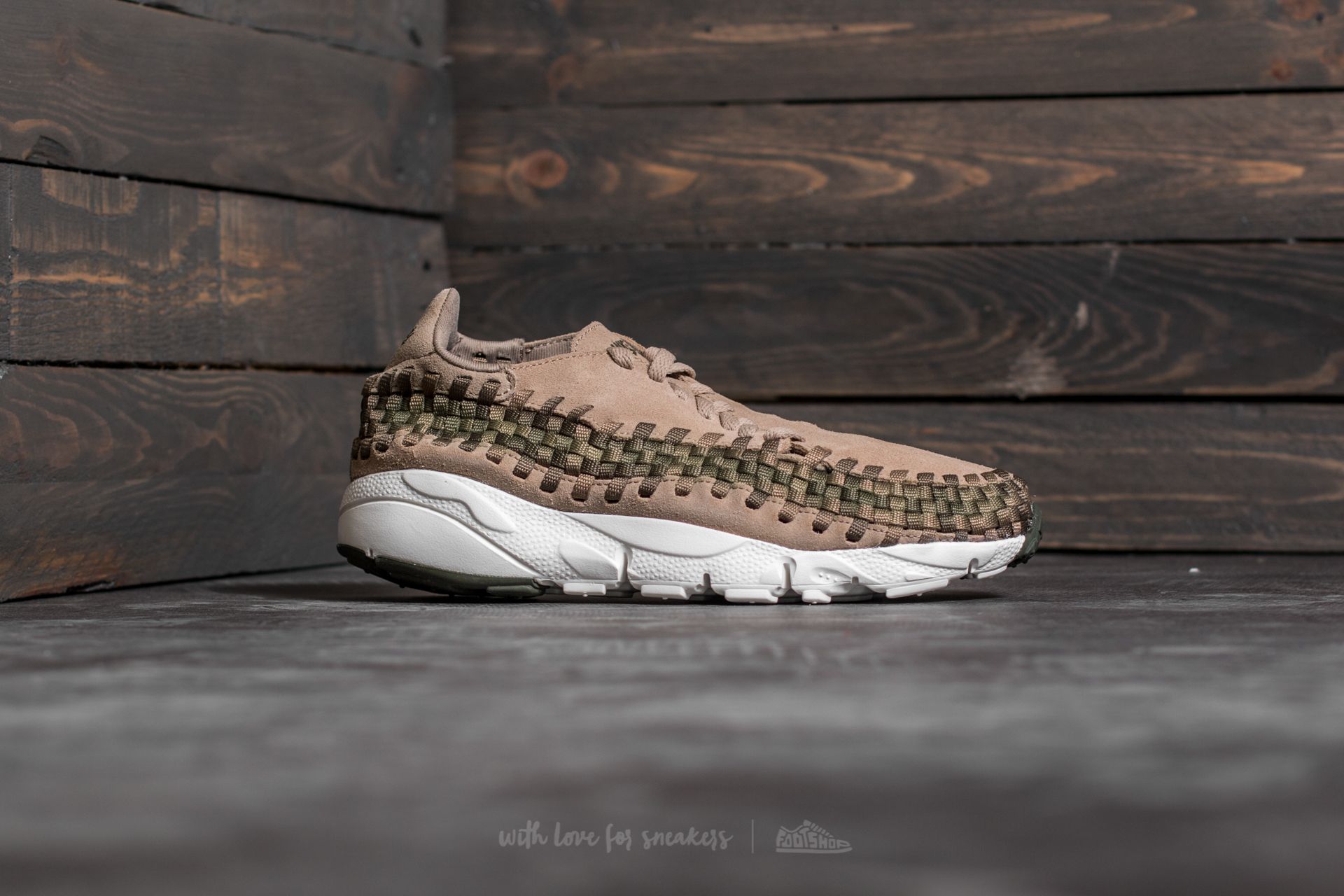 Chaussures et baskets homme Nike Air Footscape Woven NM Khaki Medium Olive Cargo Khaki Footshop