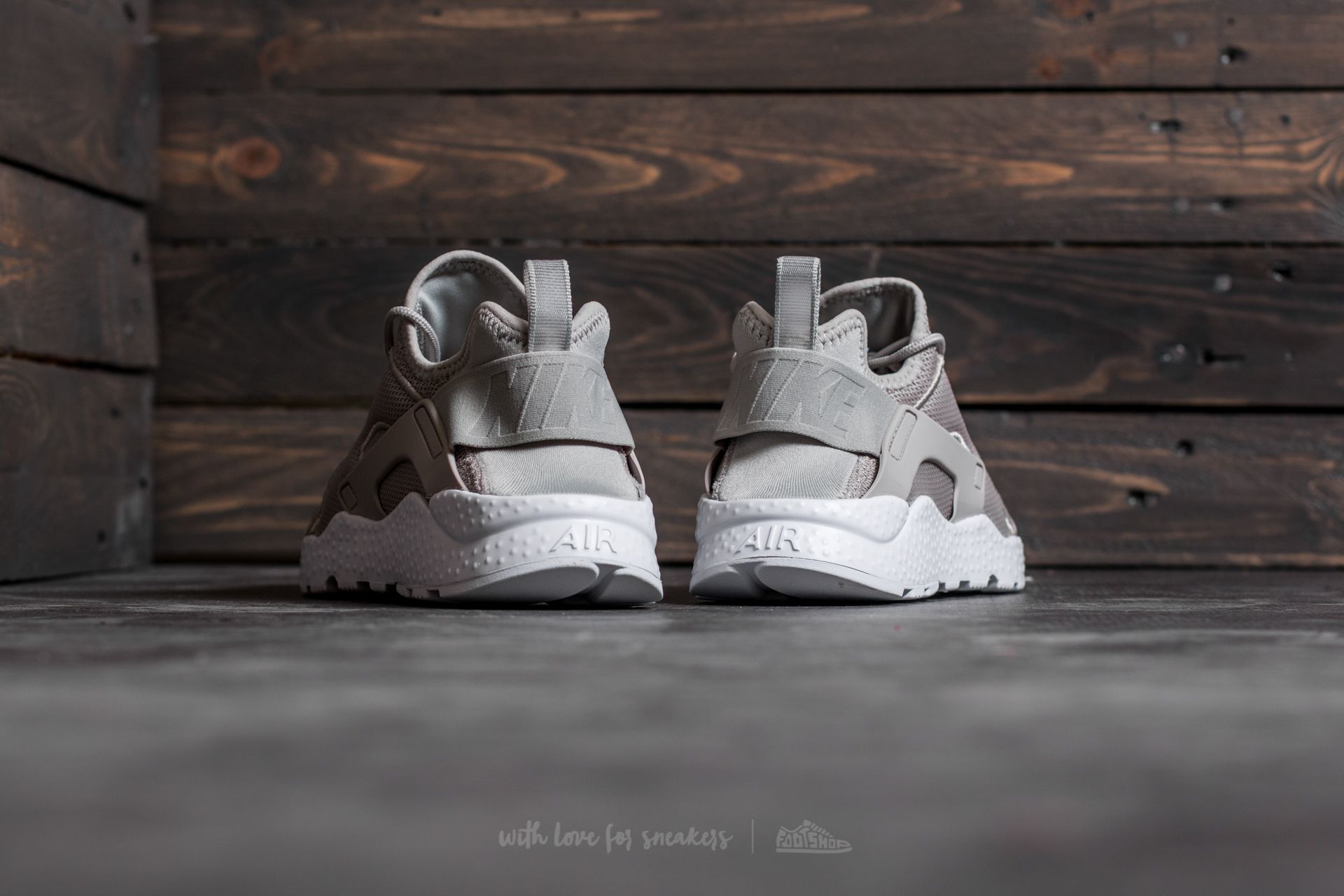 Scarpe donna Nike W Air Huarache Run Ultra BR Pale Grey/ Pale Grey-White