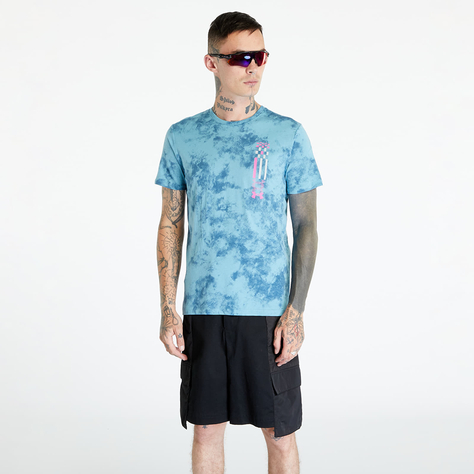 Levně Under Armour Run Anywhere Short Sleeve T-Shirt Blue/ Pink