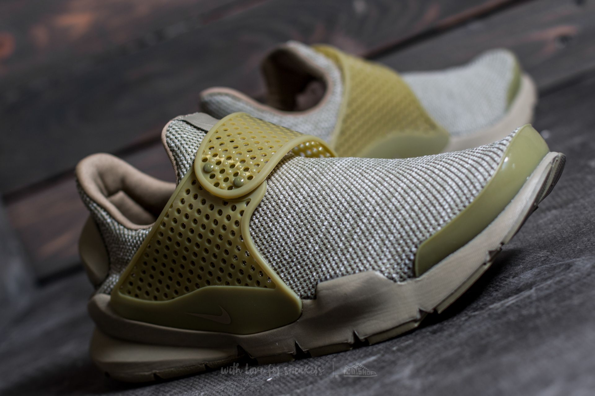 Women s shoes Nike Sock Dart BR Trooper Trooper Trooper Footshop