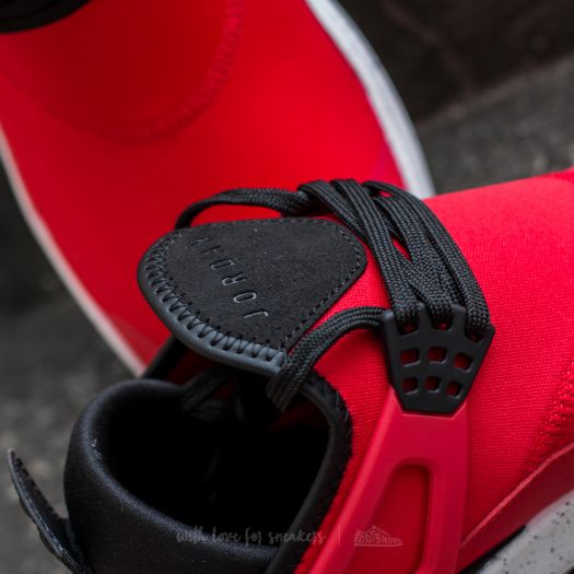 Jordan fly 89 red top