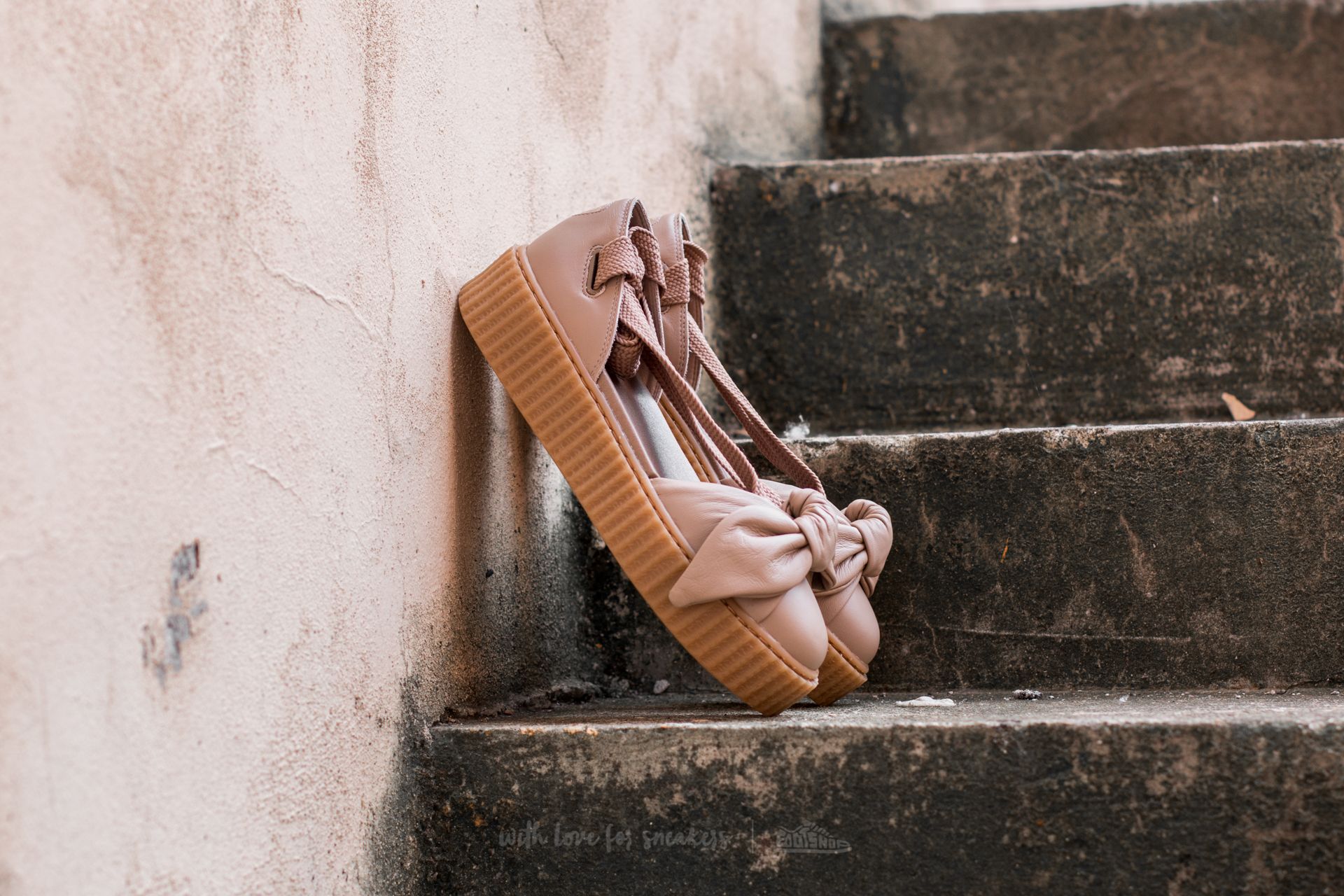 Puma fenty bow shop creeper sandals