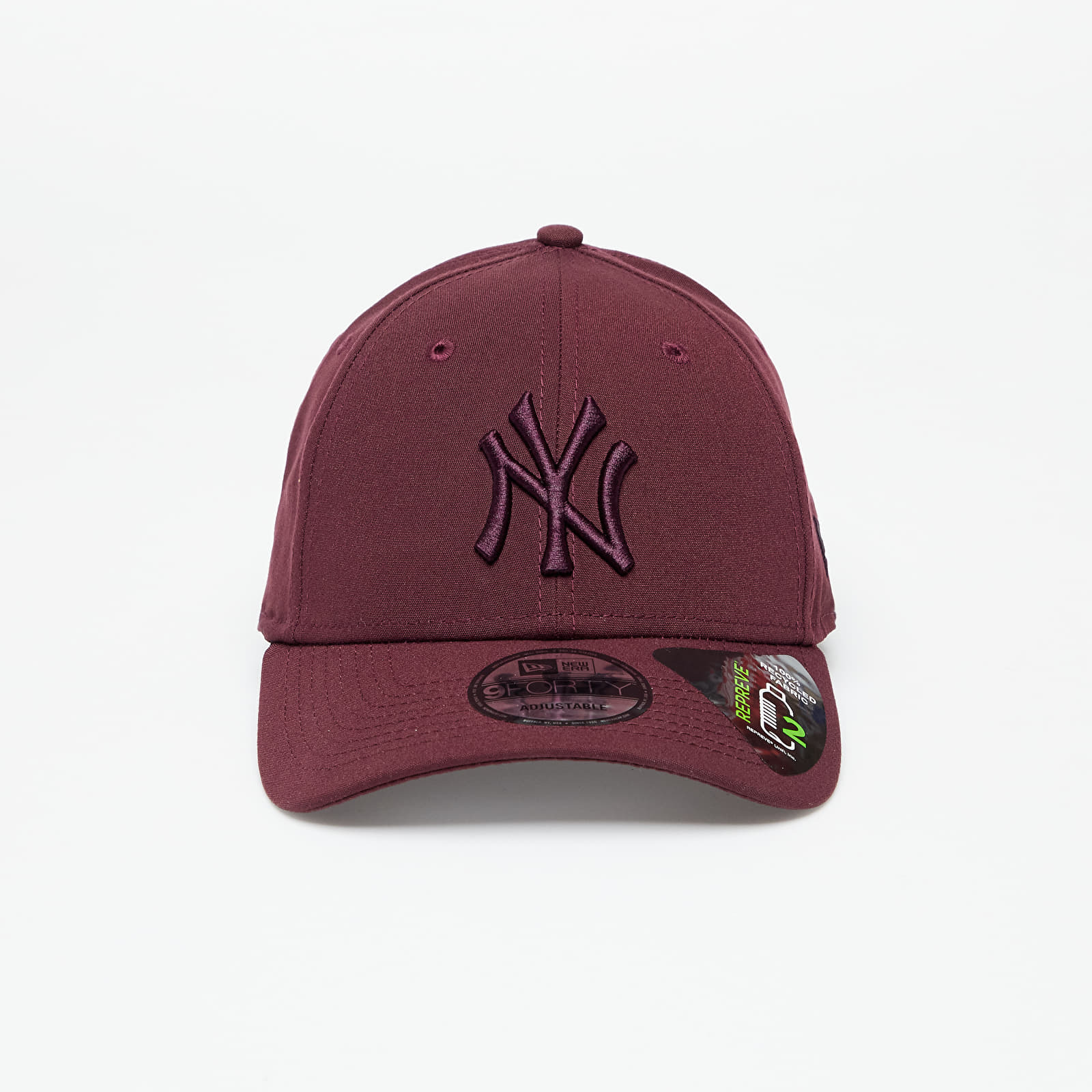 Levně New Era New York Yankees Repreve 9Forty Adjustable Cap Maroon