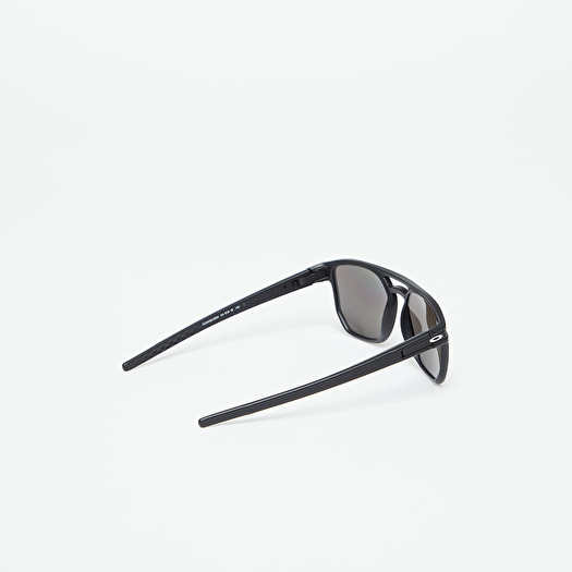 Sunglasses Oakley Latch Beta Sunglasses Matte Black | Footshop