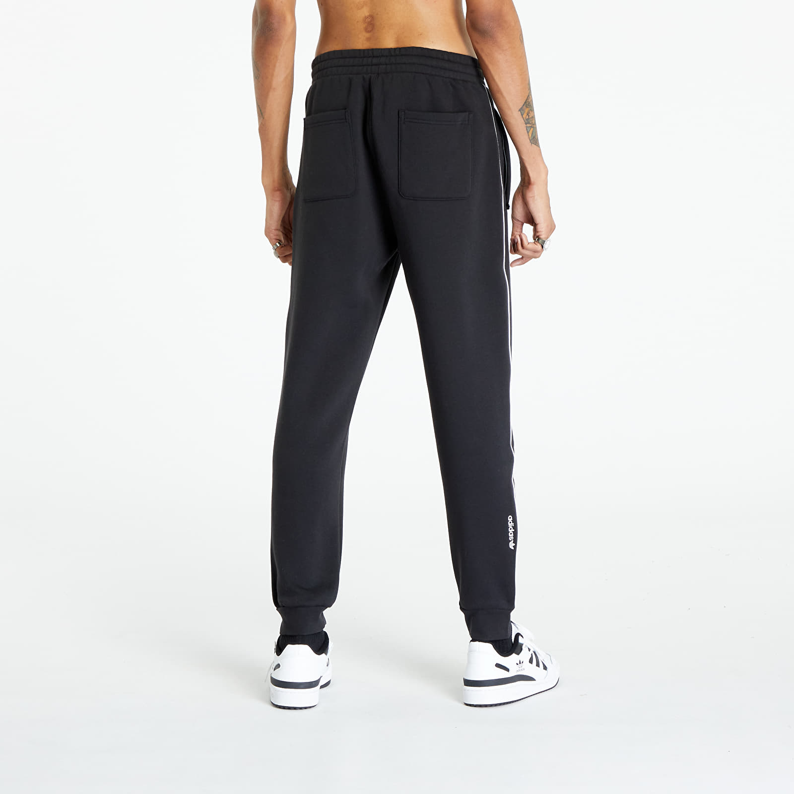 Pants and jeans adidas Adicolor Seasonal Archive Pants Black