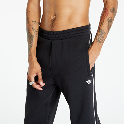 Pants and jeans adidas Adicolor Seasonal Archive Pants Black Footshop