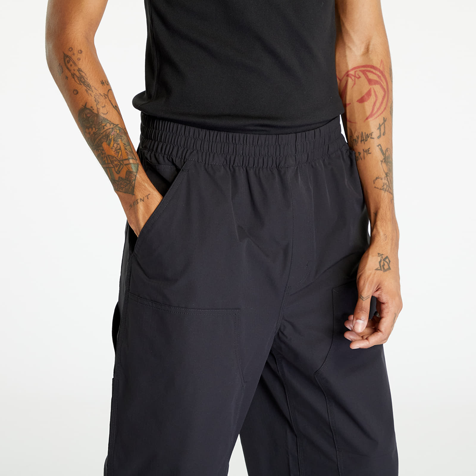 Püksid Carhartt WIP Montana Pant Black