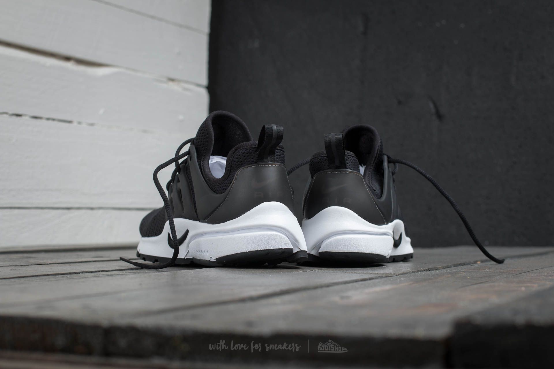 Scarpe donna Nike Wmns Air Presto Black/ Black-White