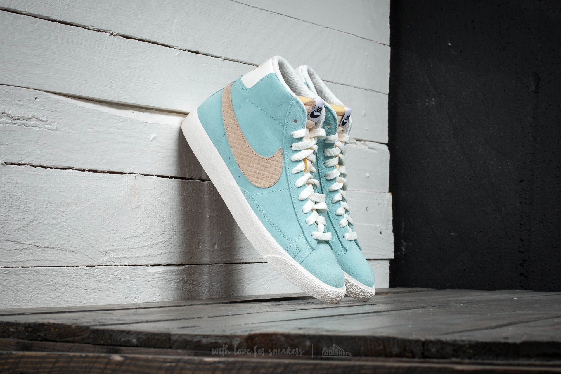 Blazer mid clearance premium vintage qs