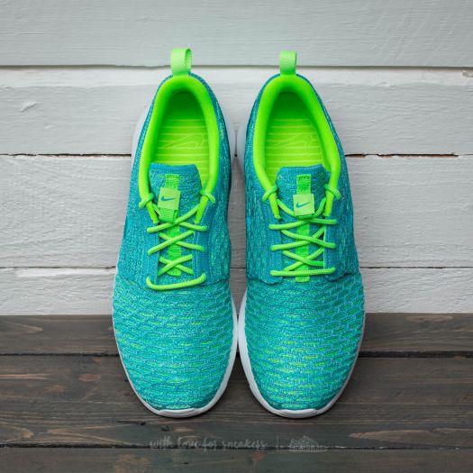 Nike roshe hotsell blue and green