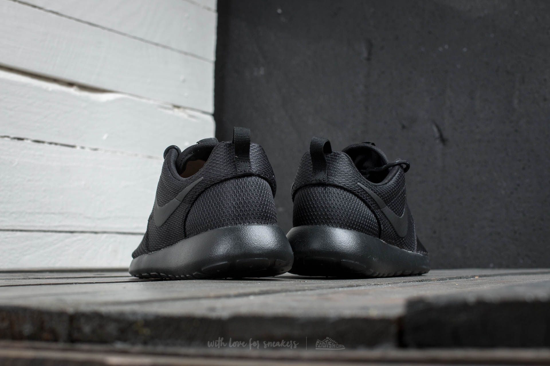 Frauen Nike Wmns Roshe One Black Black Anthracite Footshop