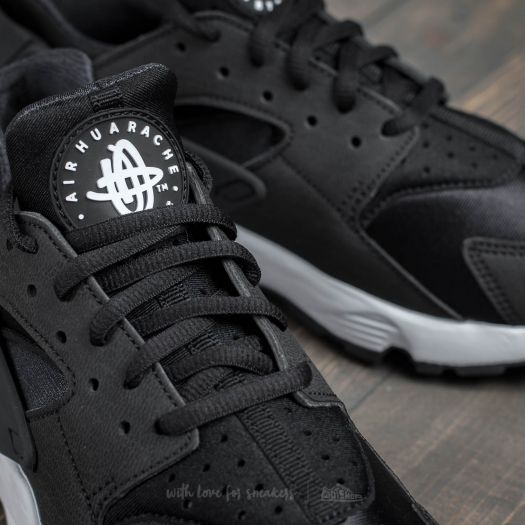 Women s shoes Nike Air Huarache Run Black Black White Footshop