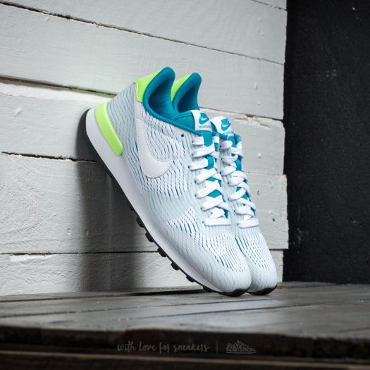 Women s shoes Nike W Internationalist EM White White Blue Lagoon Ghost Green Footshop