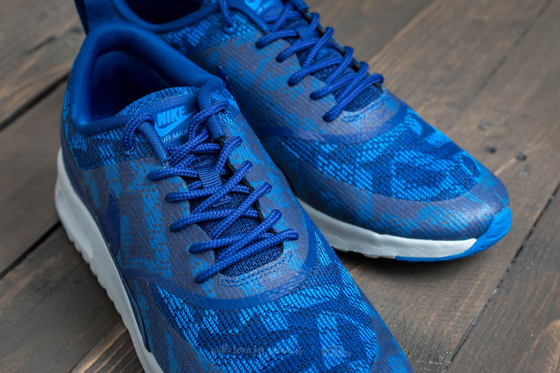 Women s shoes Nike W Air Max Thea KJCRD Deep Royal blue Deep
