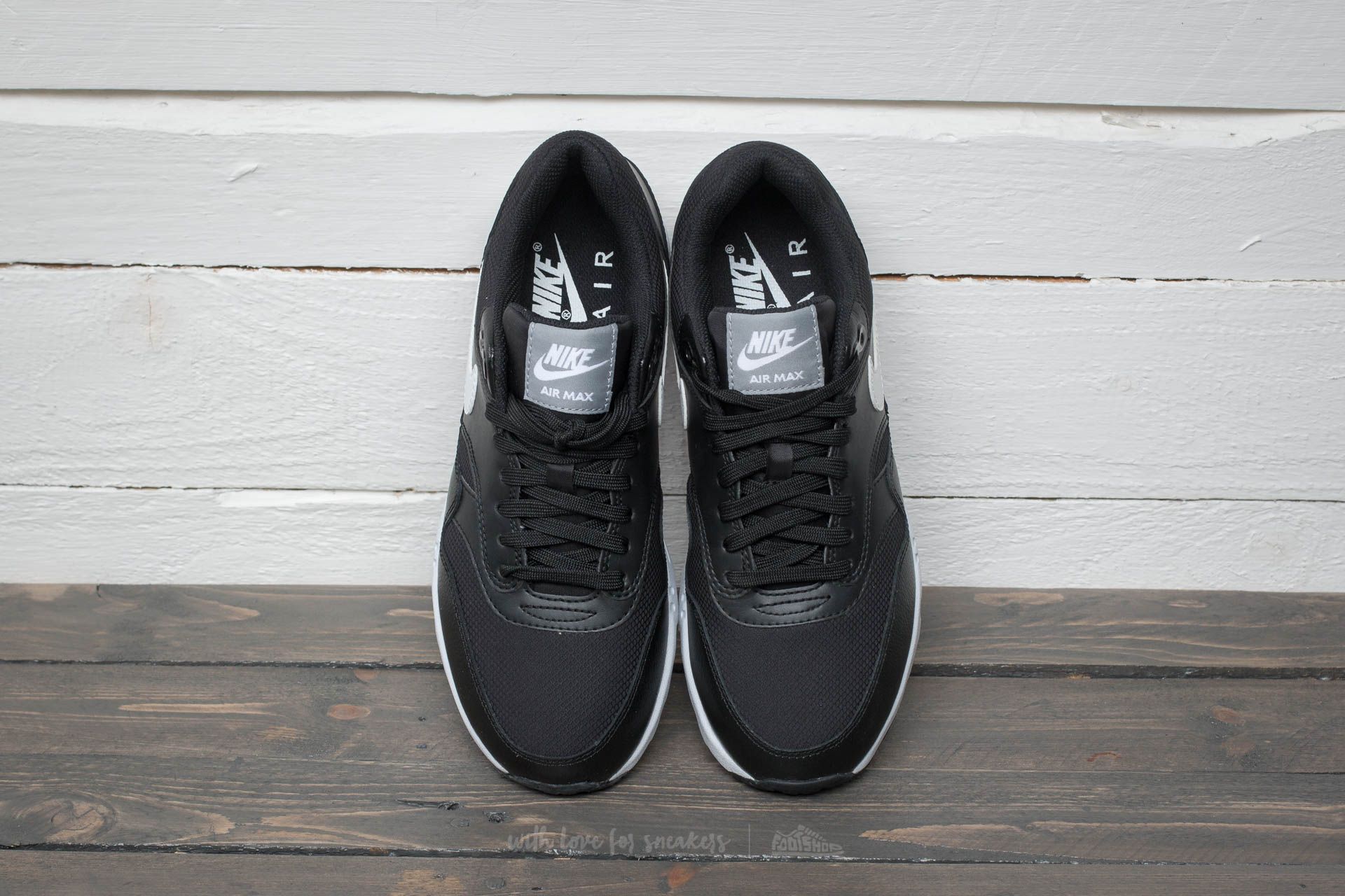 Dámske topánky a tenisky Nike W Air Max 1 Ultra Essentials Black/ White- Steal Th- Pure Platinum