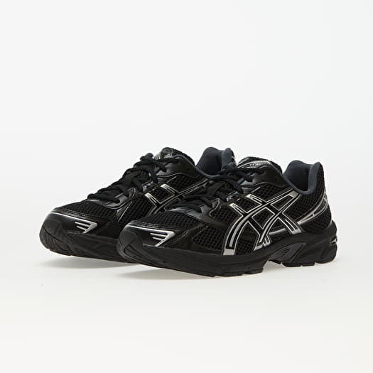 Asics pure black hot sale