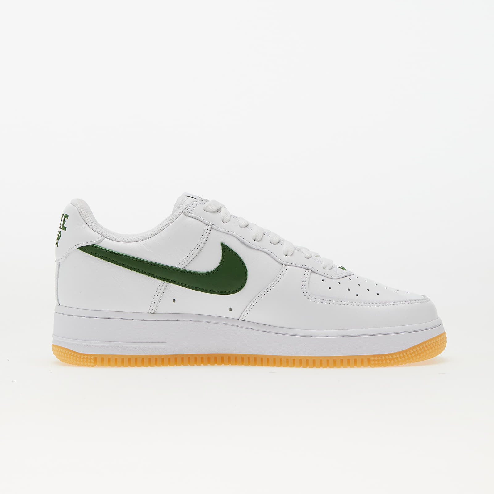 Încălțăminte și sneakerși pentru bărbați Nike Air Force 1 Low Retro White/ Forest Green-Gum Yellow