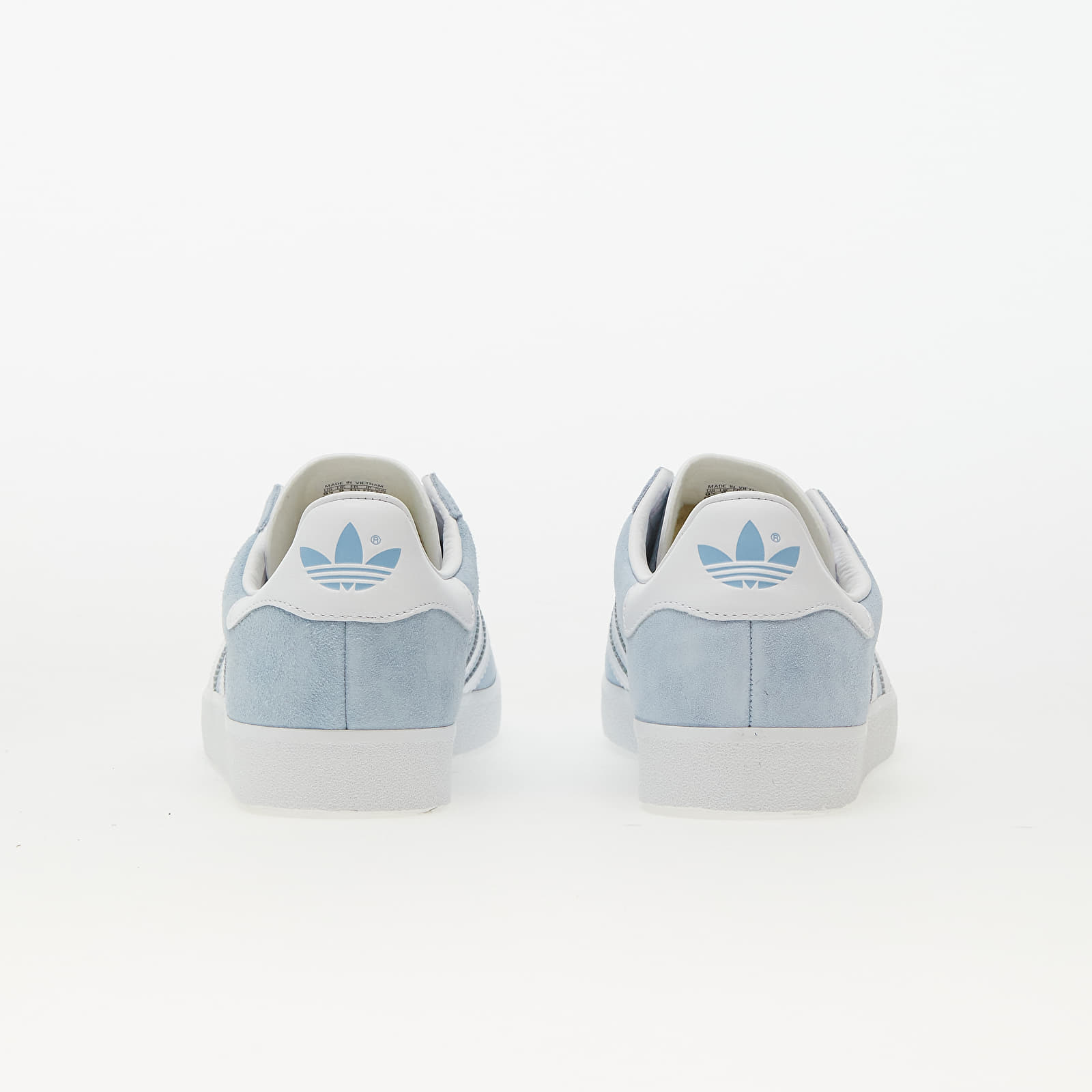 adidas gazelle trainers sky blue white