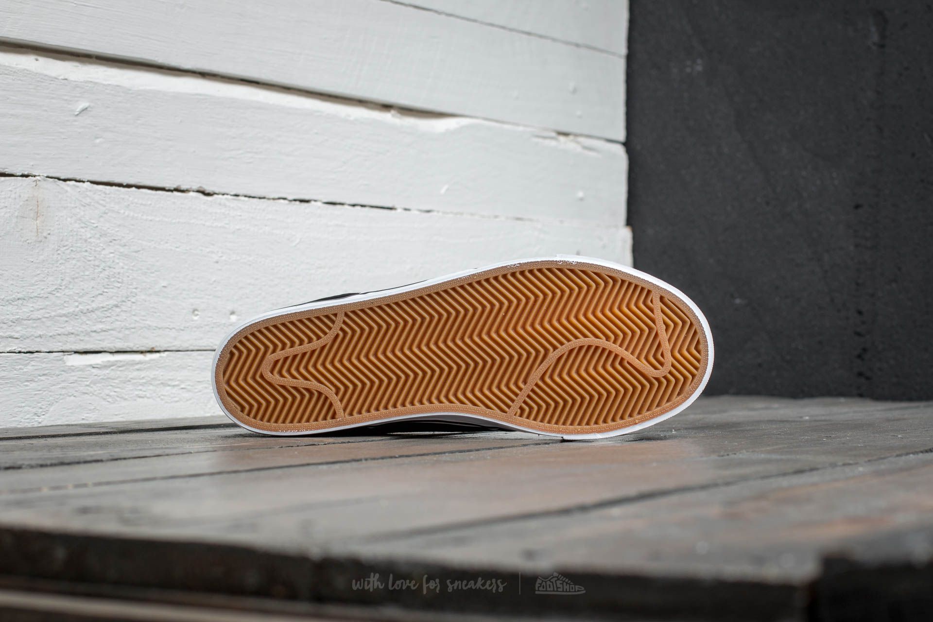 Дамски кецове и обувки Nike Stefan Janoski (GS) Black/ White-Gum Med Brown