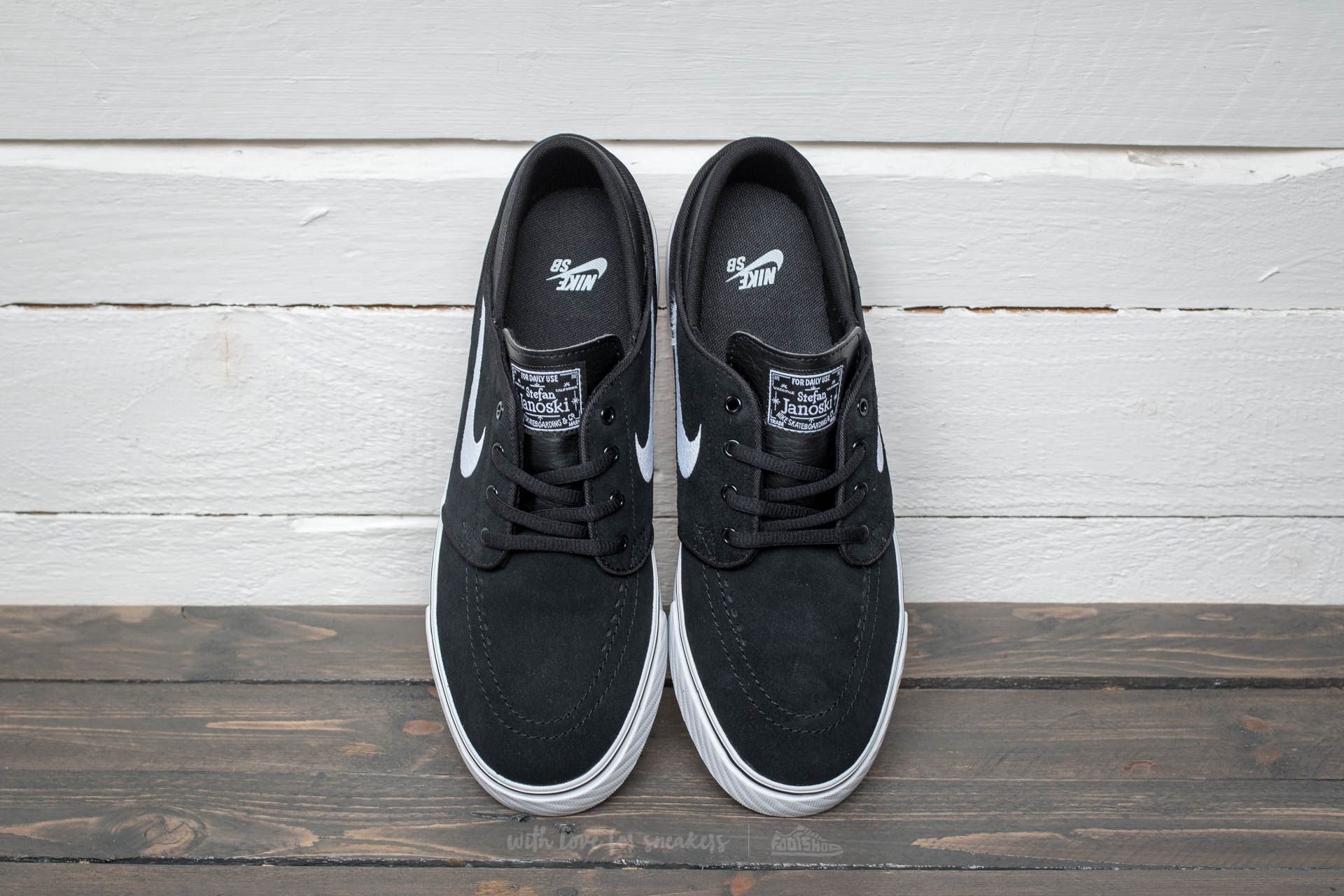 Дамски кецове и обувки Nike Stefan Janoski (GS) Black/ White-Gum Med Brown