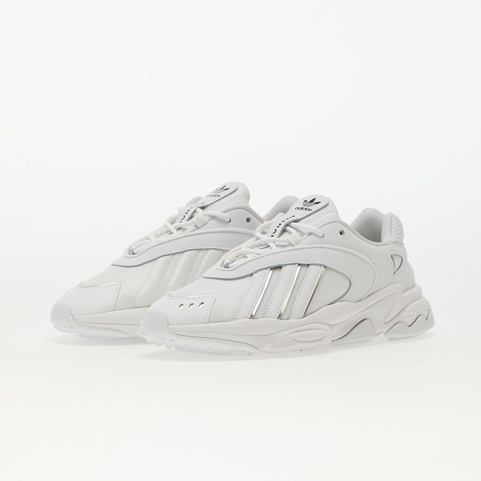 Férfi cipők adidas Oztral Ftw White/ Ftw White/ Metallic Silver