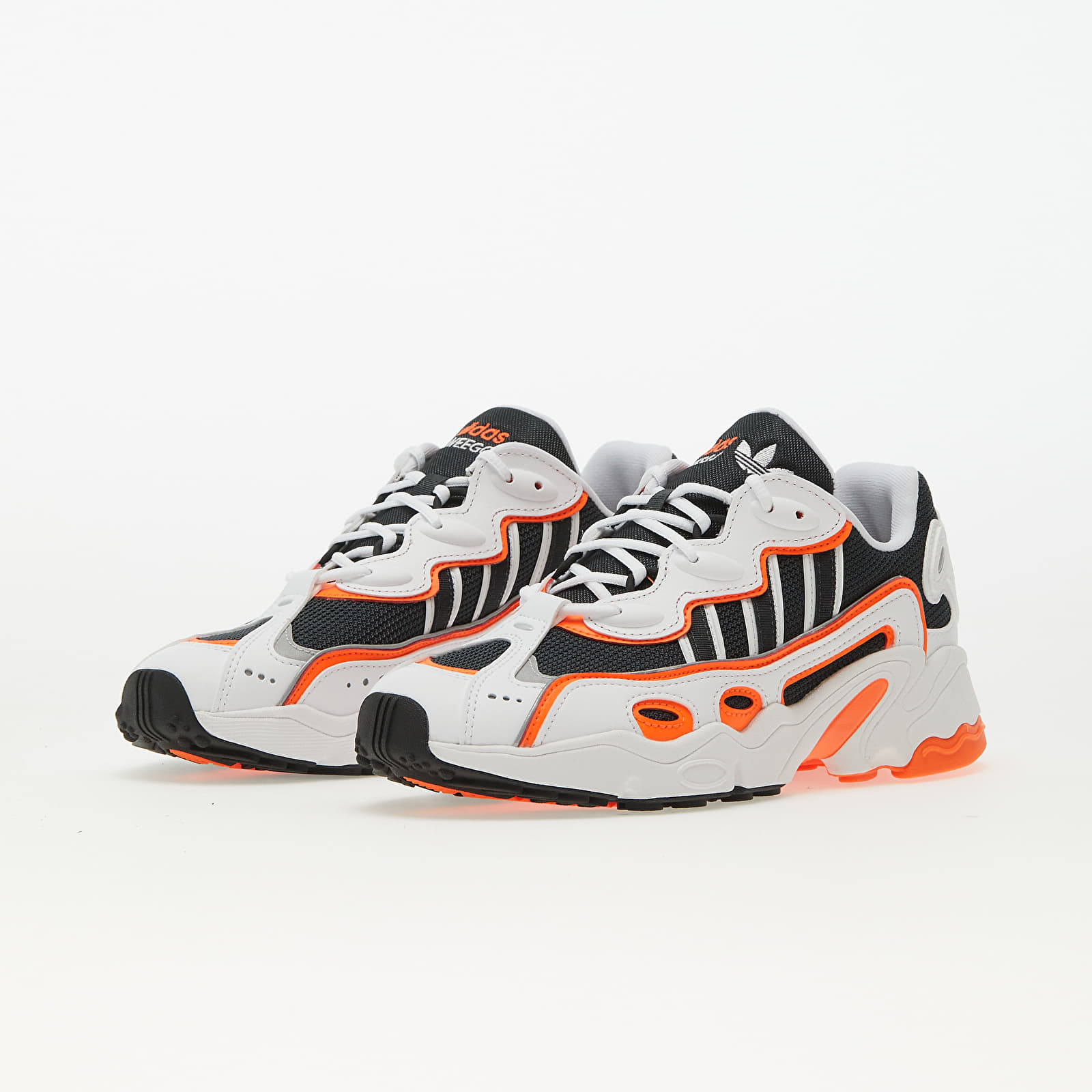 Tenisky adidas Ozweego Og W Solar Orange/ Carbon/ Ftw White EUR 39 1/3.