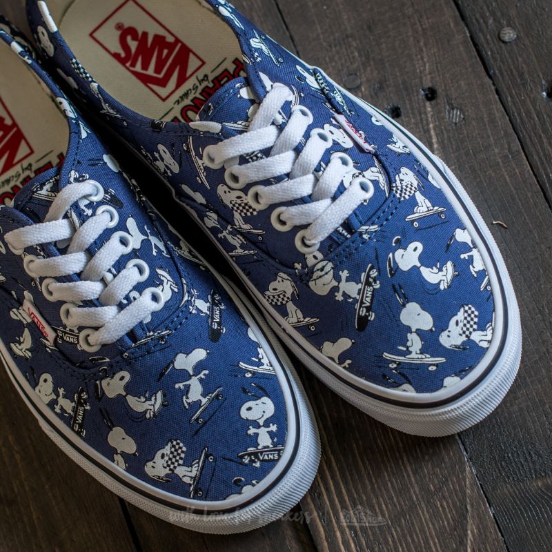 Vans x Peanuts Authentic Snoopy/ Skating | Footshop