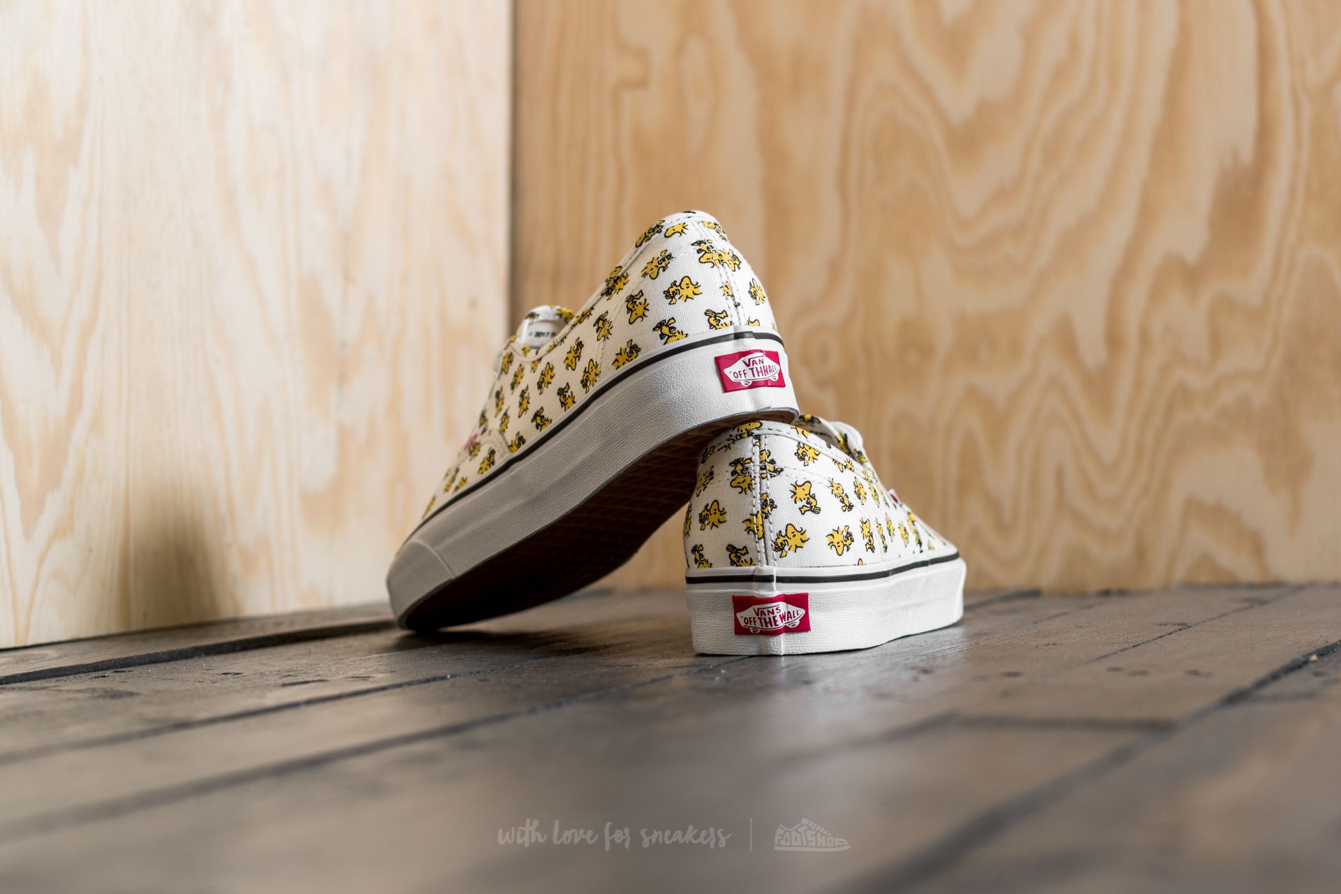 Vans peanuts woodstock sales