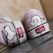 Women s shoes Vans x Peanuts Classic Slip On Smack Pearl