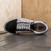 Vans x peanuts 2025 old skool smack
