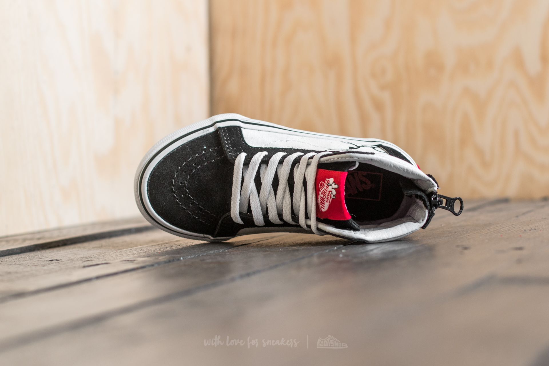 Zapatillas y zapatos para niños Vans x Peanuts Sk8-Hi Zip  Joe Cool/ Black