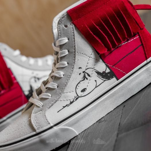 Vans x Peanuts Sk8 Hi Moc