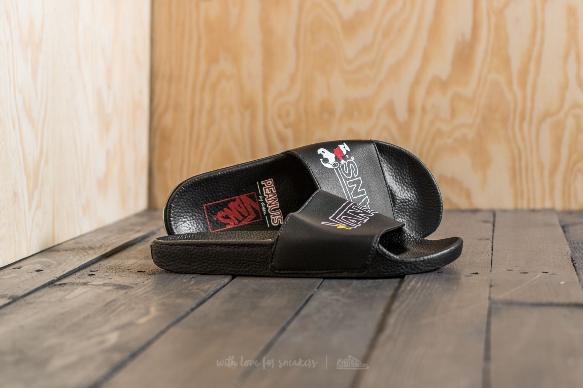 Sko til mænd Vans x Peanuts Slide-On Black