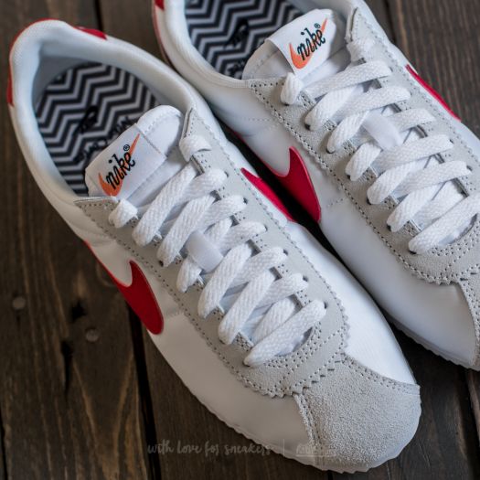 Women s shoes Nike Wmns Classic Cortez Nylon Premium White Varsity Red Footshop