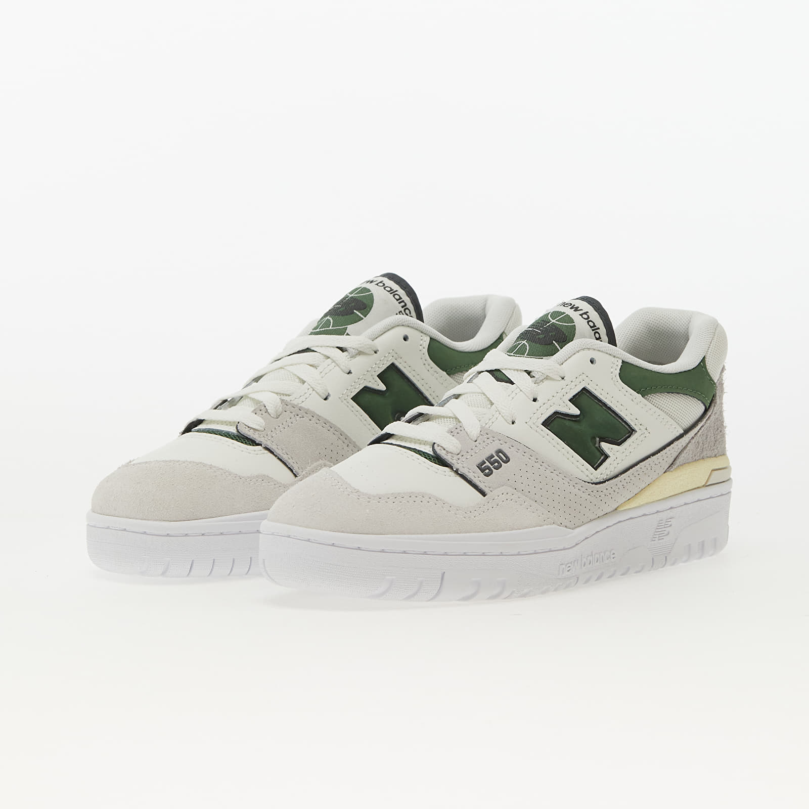 Women's shoes New Balance 550 Sea Salt